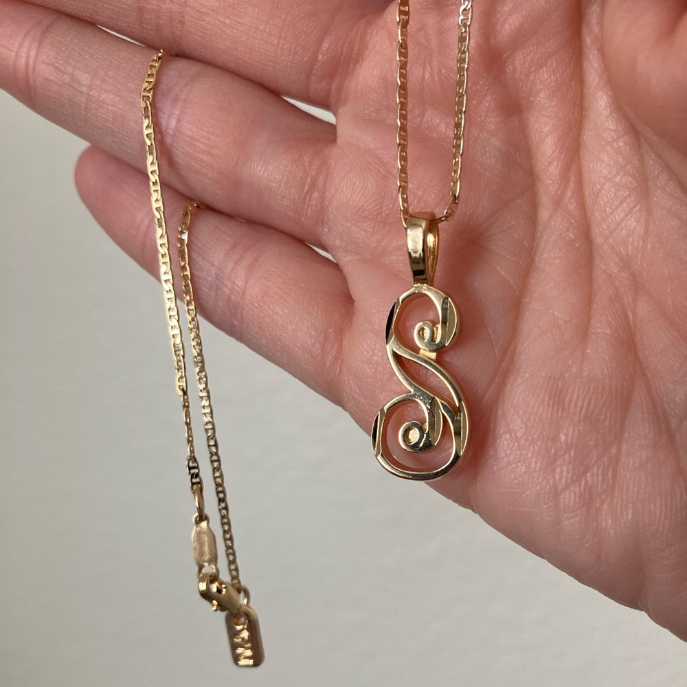 New Vanessa mooney The Love Letter Initial Necklaces - Picture 4 of 6